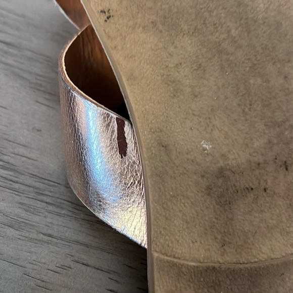 BEACH BY MATISSE LEATHER CRISS CROSS SANDALS 7 - Picture 11 of 12